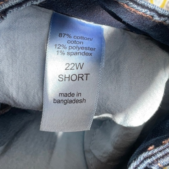 Maurice’s Size 22W Short Mid-Rise Blue Jeans - Picture 12 of 12